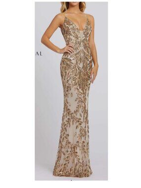Mac Duggal (003) 5107 Leaf Beadwork Spaghetti Straps Dress size 4